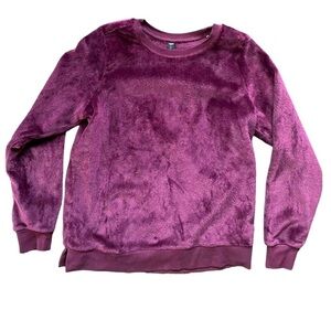 Gaiam Burgundy Faux Fur Sweatshirt Medium
